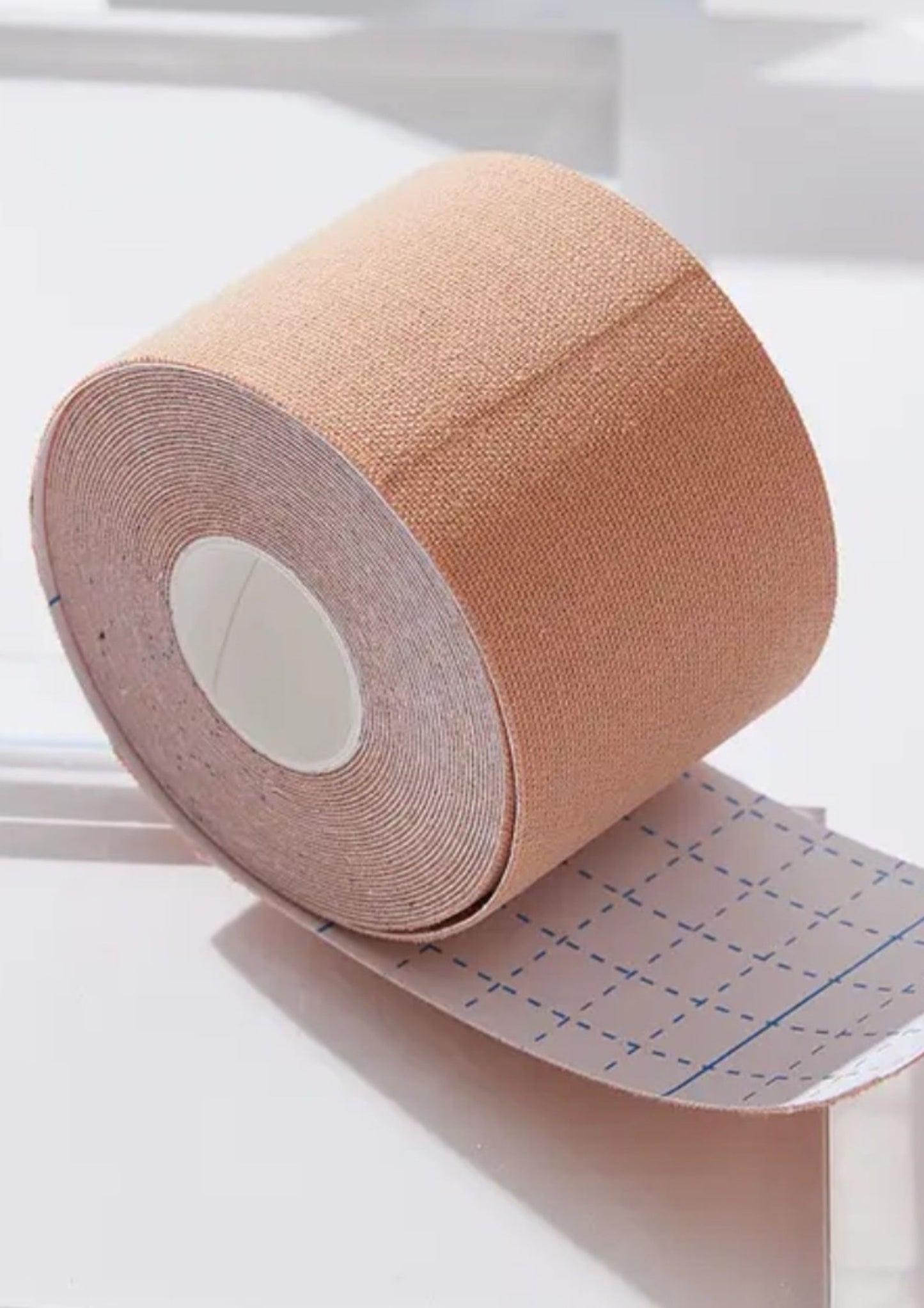 Krūšu formējošā lente